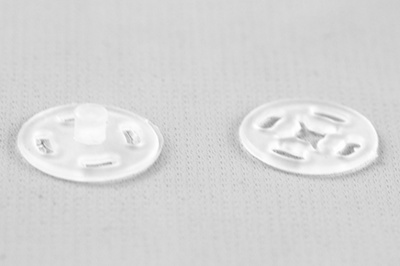 Кнопки пришивные пластиковые 13 мм, блистер 24шт, цв.-прозрачные - купить в Камышине. Цена: 62.27 руб.